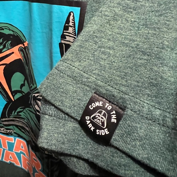 UNIQLO Star Wars Boba Fett T shirt Large - Picture 5 of 5